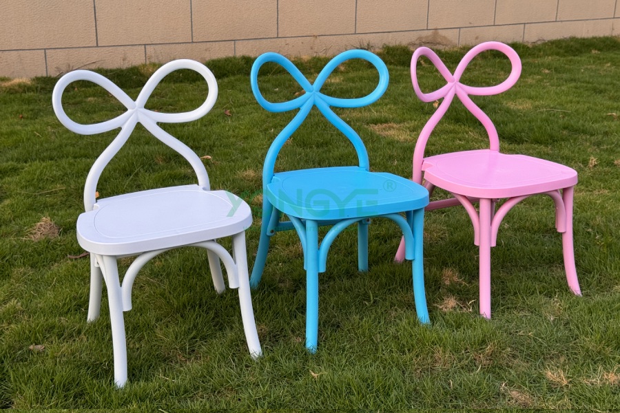 Kids Resin Bow Chair3.png