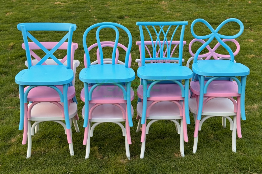 Kids Resin Bentwood Chair5.png
